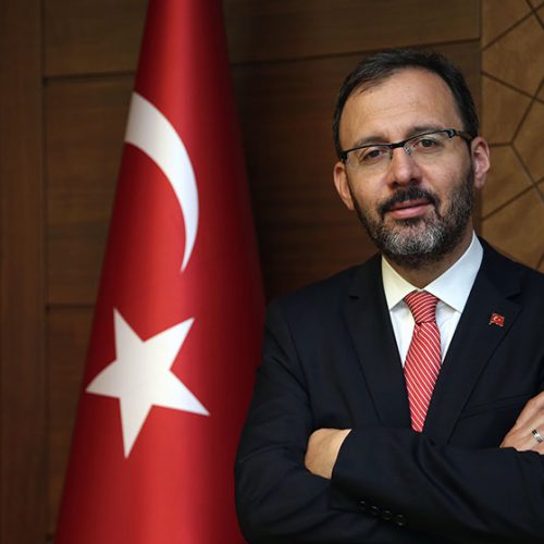 Dr. Mehmet Kasapoğlu
